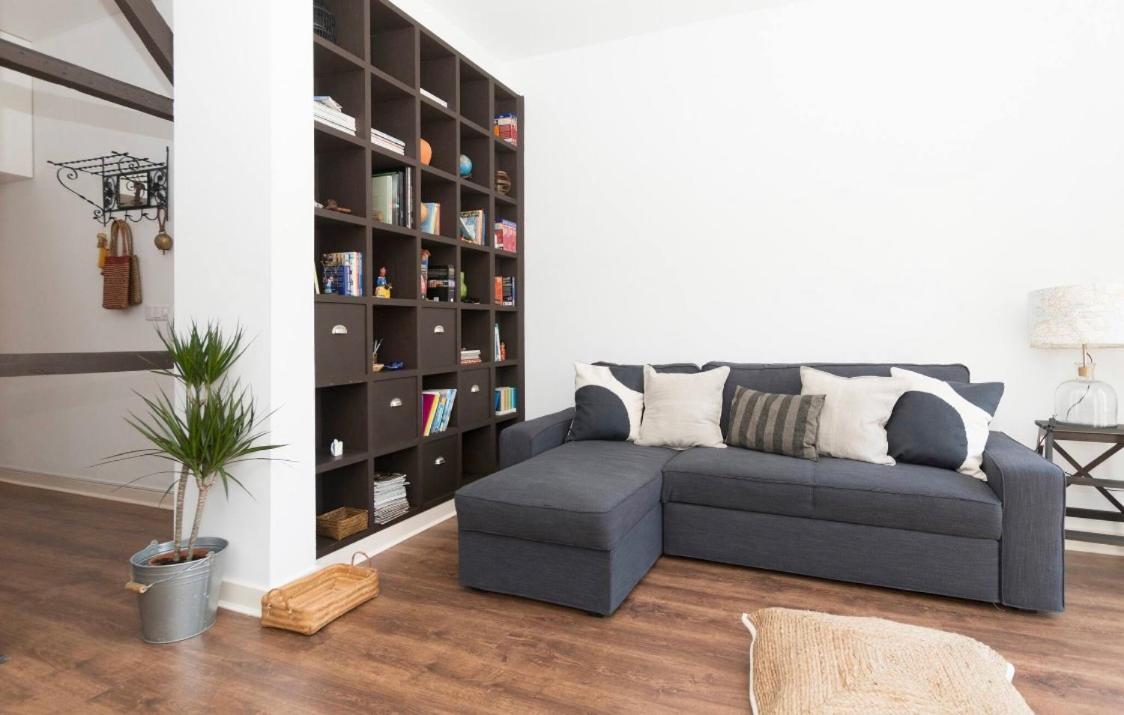 Rato Sunny Terrace Apartment