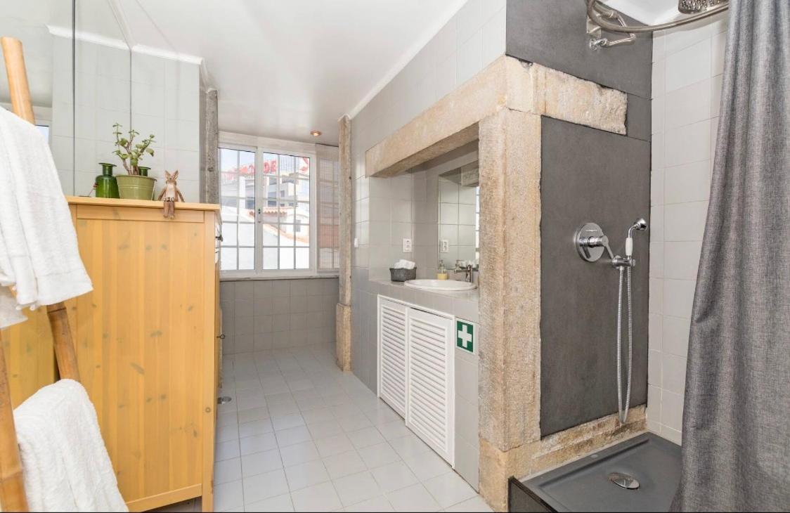 Rato Sunny Terrace Apartment