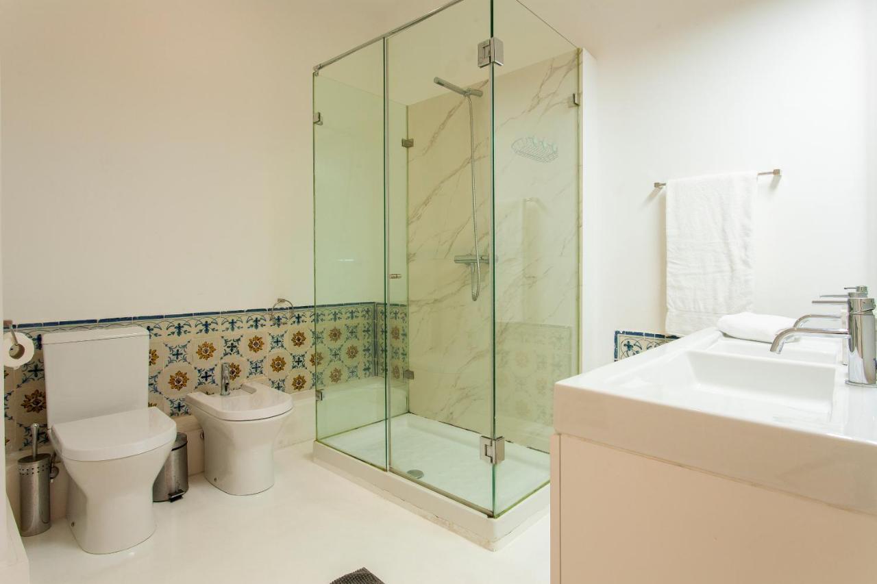Correeiros Downtown Duplex & Deluxe Apartment