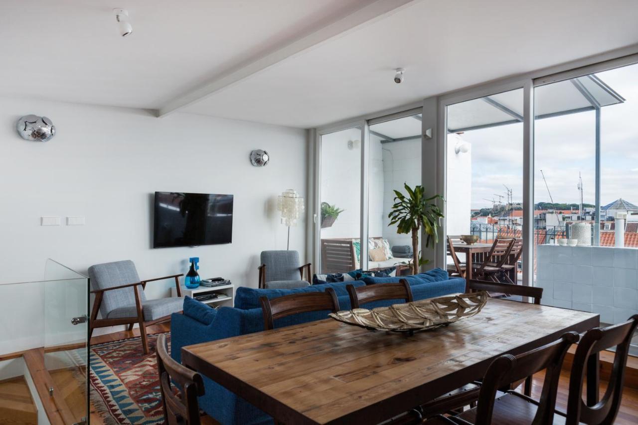 Apartment Chiado Rooftop Retreat: 19th Century Charm With River Views Lisbon