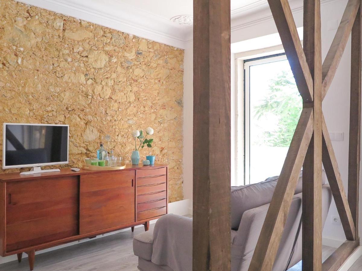 Liberdade Stylish With Balcony Apartment Lisbon