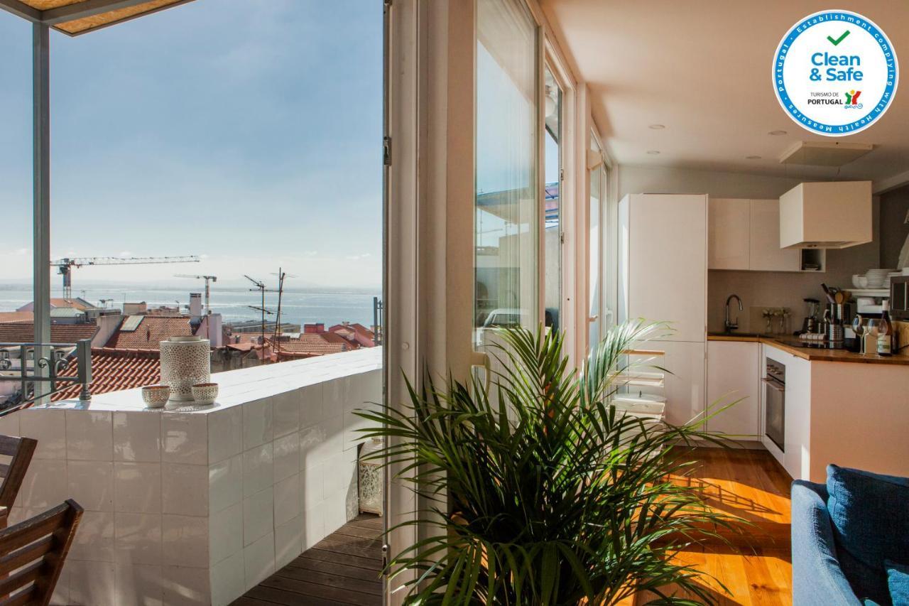 Chiado Rooftop Retreat: 19th Century Charm With River Views