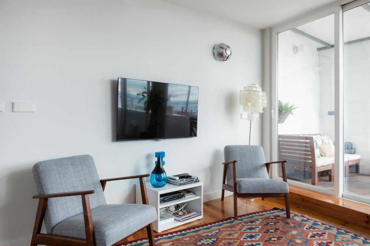 Chiado Rooftop Retreat: 19th Century Charm With River Views Lisbon