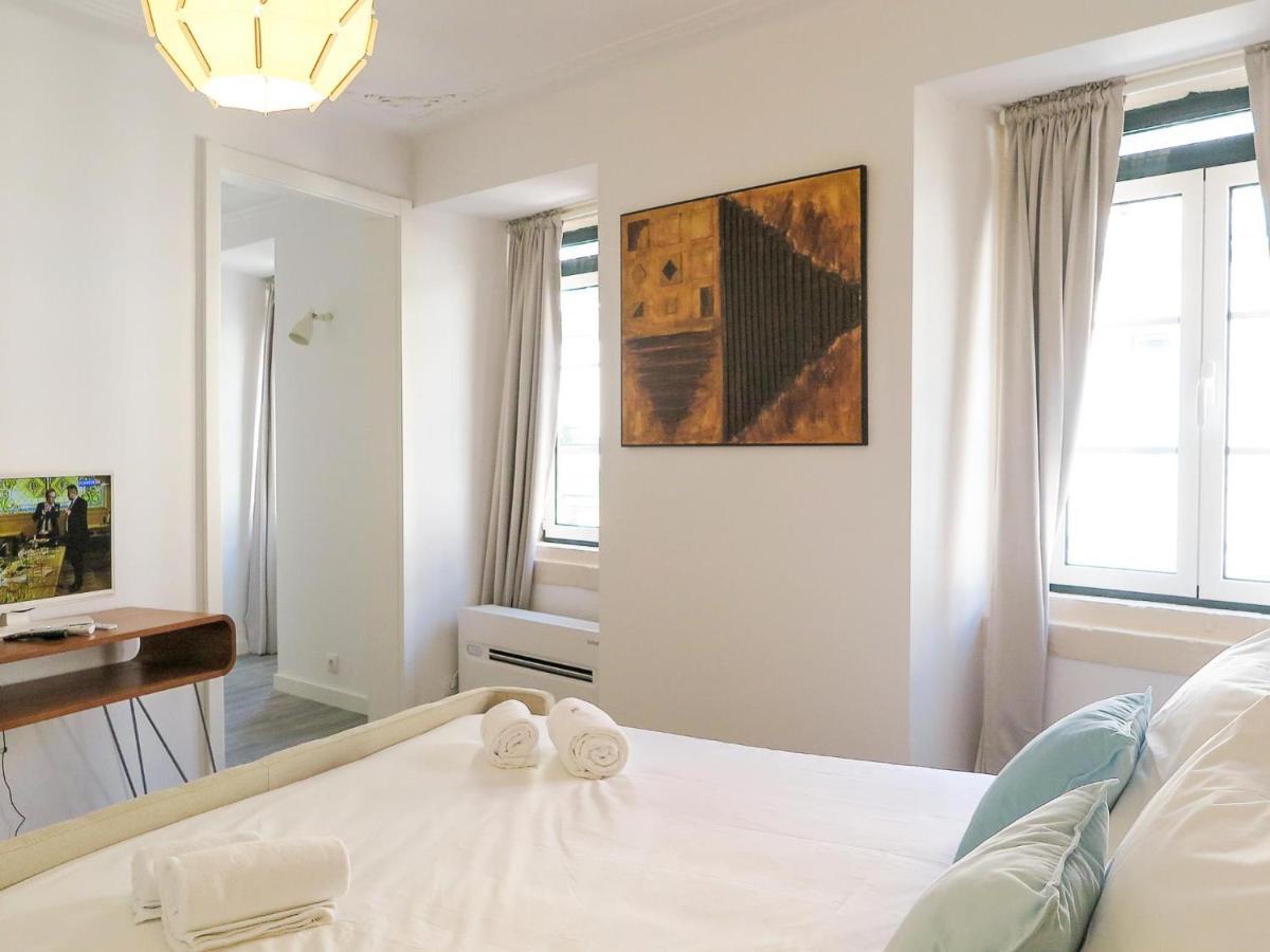 Apartment Liberdade Stylish With Balcony