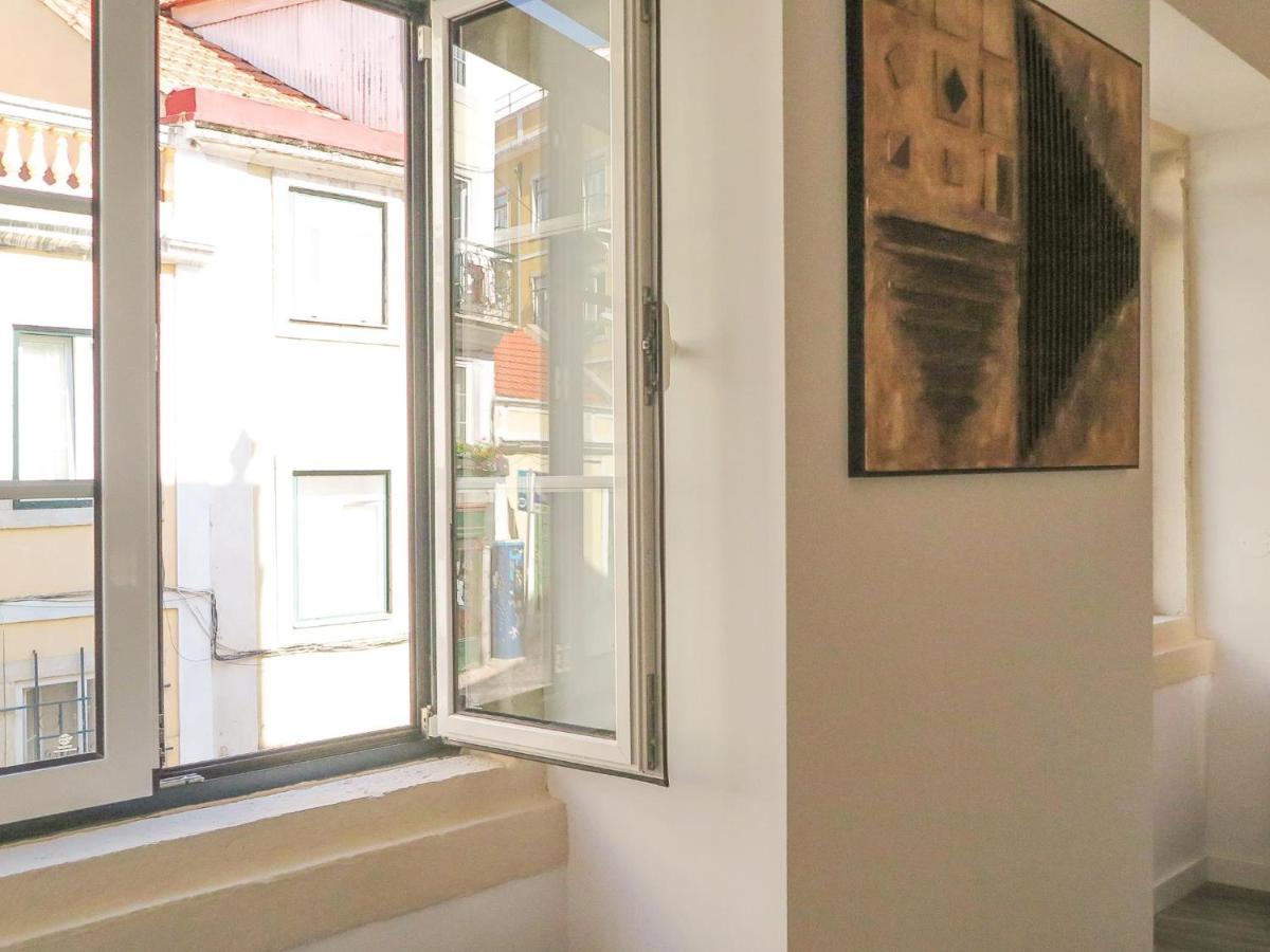 Liberdade Stylish With Balcony Apartment