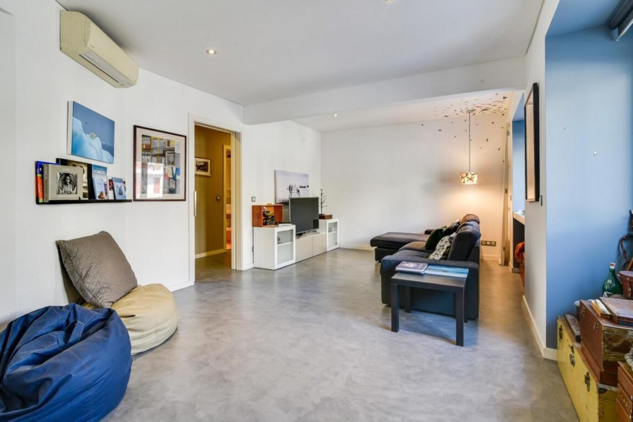 Apartment Charming 2 Bedroom At Restelo *
