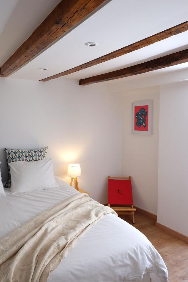 Proa D'alfama *