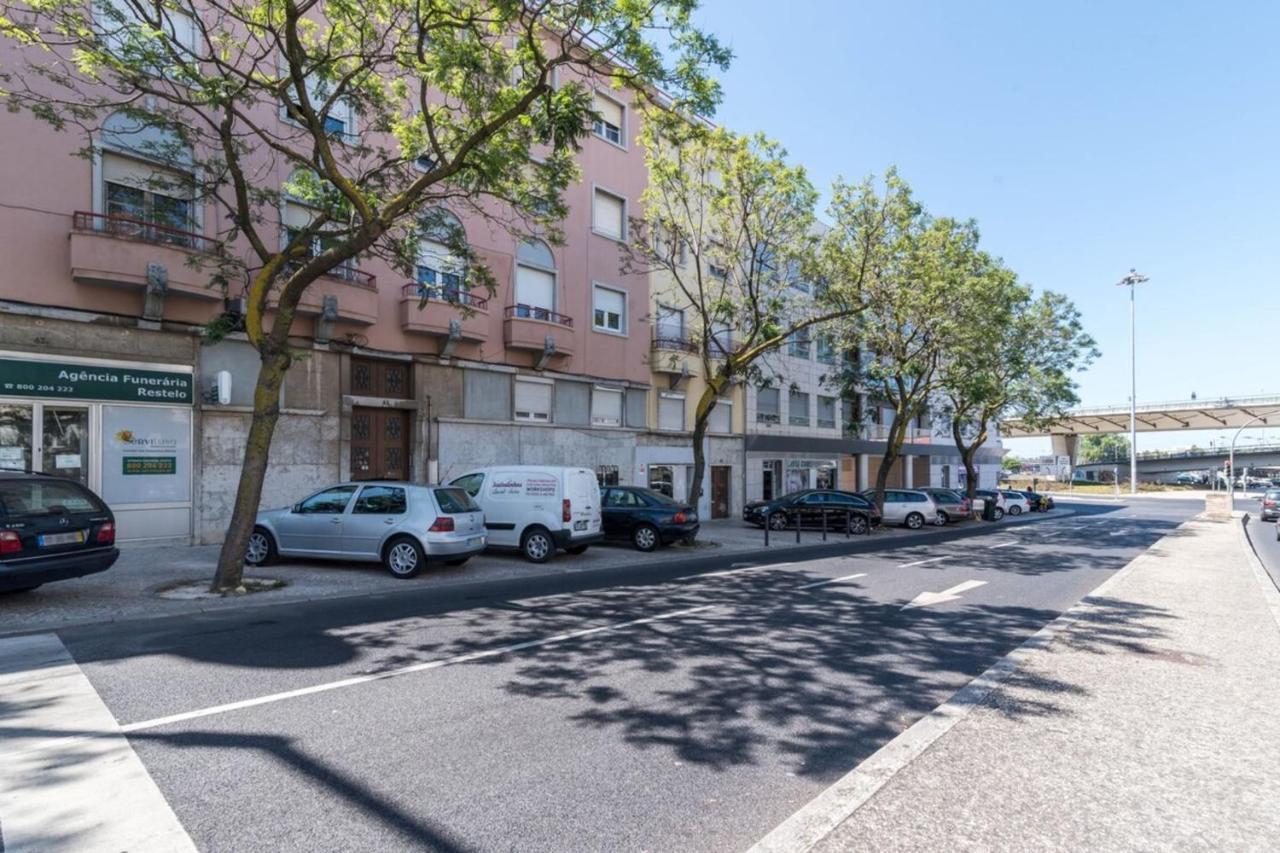 Charming 2 Bedroom At Restelo Apartment Lisbon