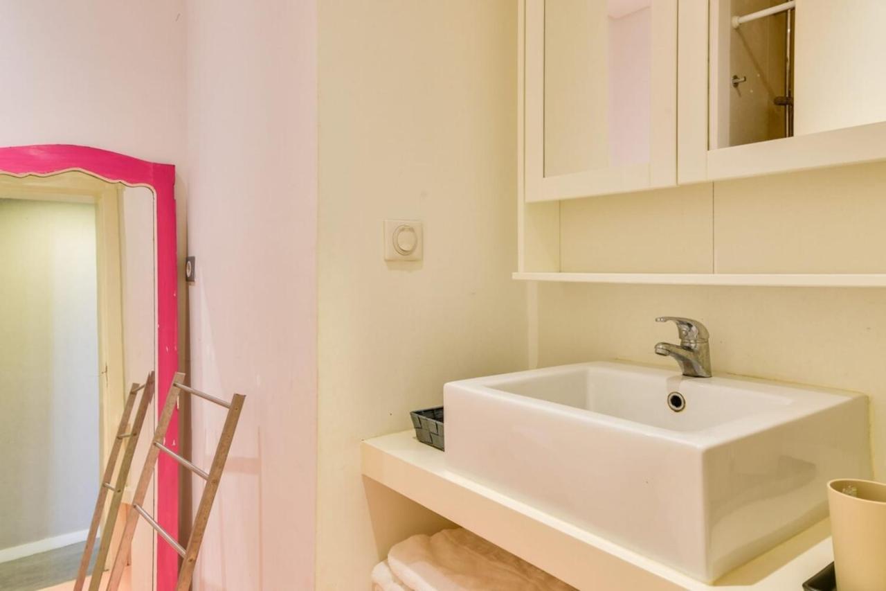Charming 2 Bedroom At Restelo Apartment