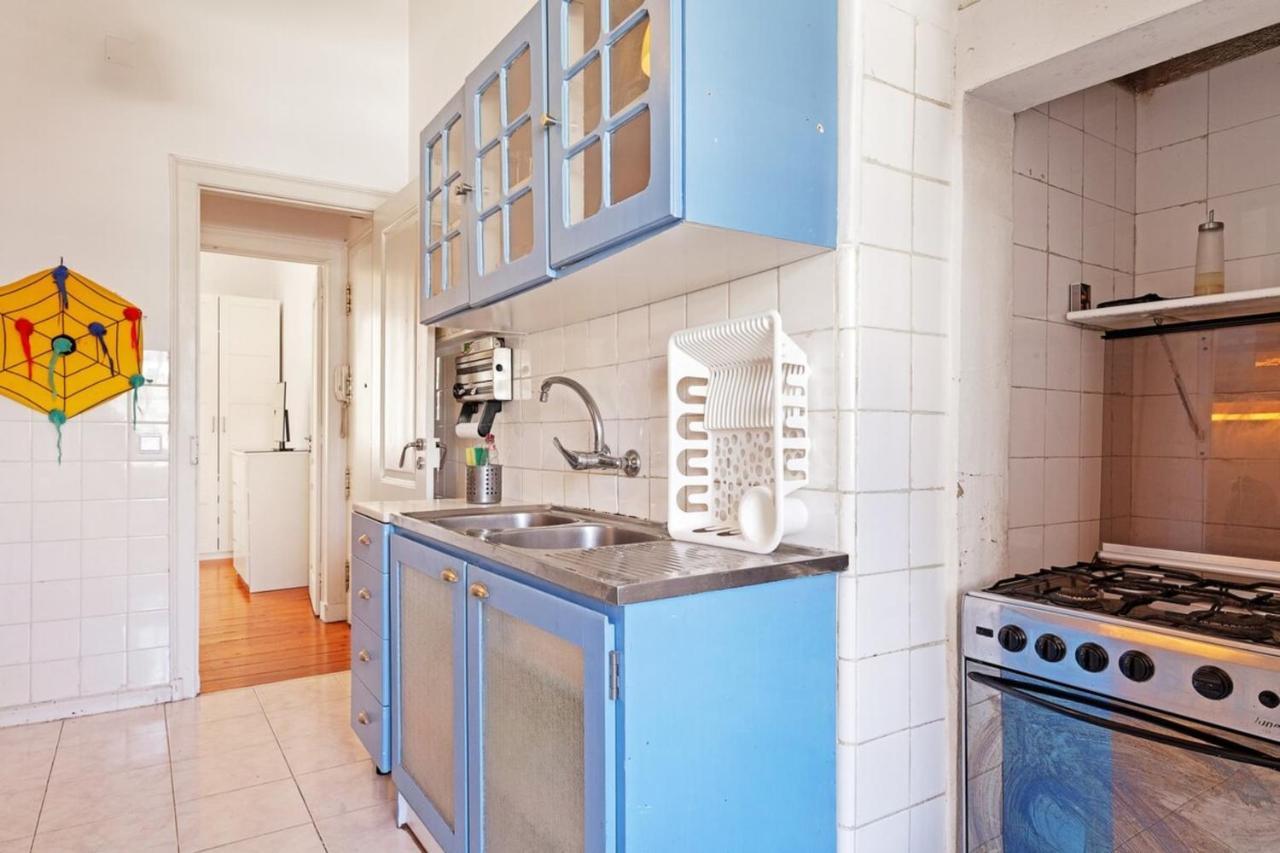 Quiet 3 Bedroom In Apartment Lisbon