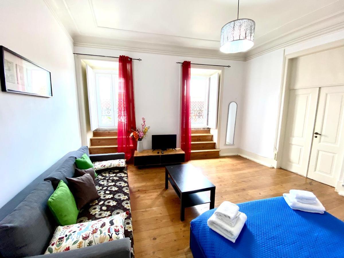 Classic Chiado 1 - With Shared Bathroom Lisbon