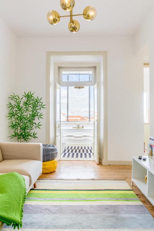 Apartment Amazing Lisboa! Views & Style In Historical Graca Lisbon