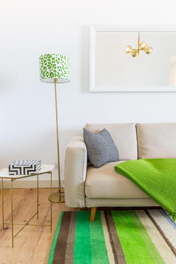 Amazing Lisboa! Views & Style In Historical Graca Apartment Lisbon