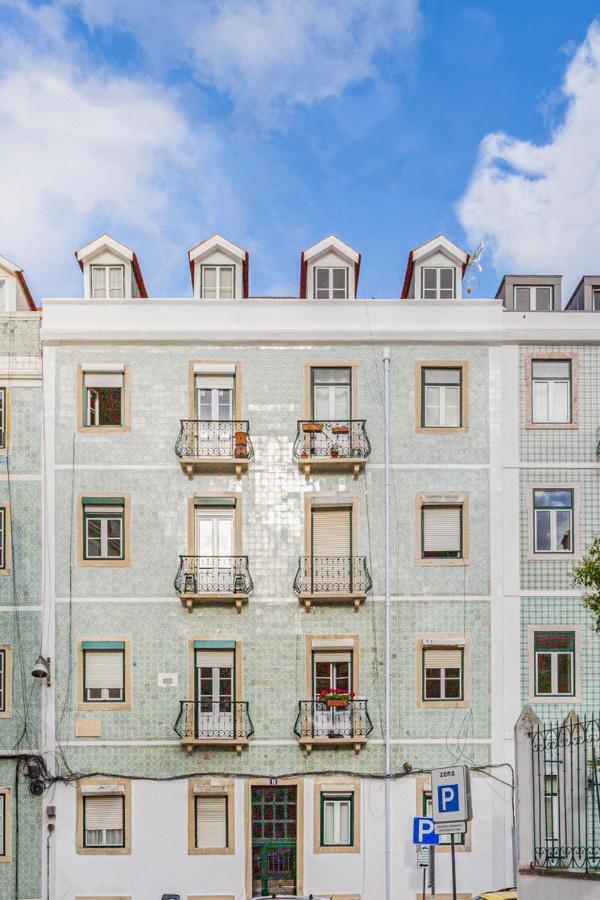 Amazing Lisboa! Views & Style In Historical Graca Apartment *