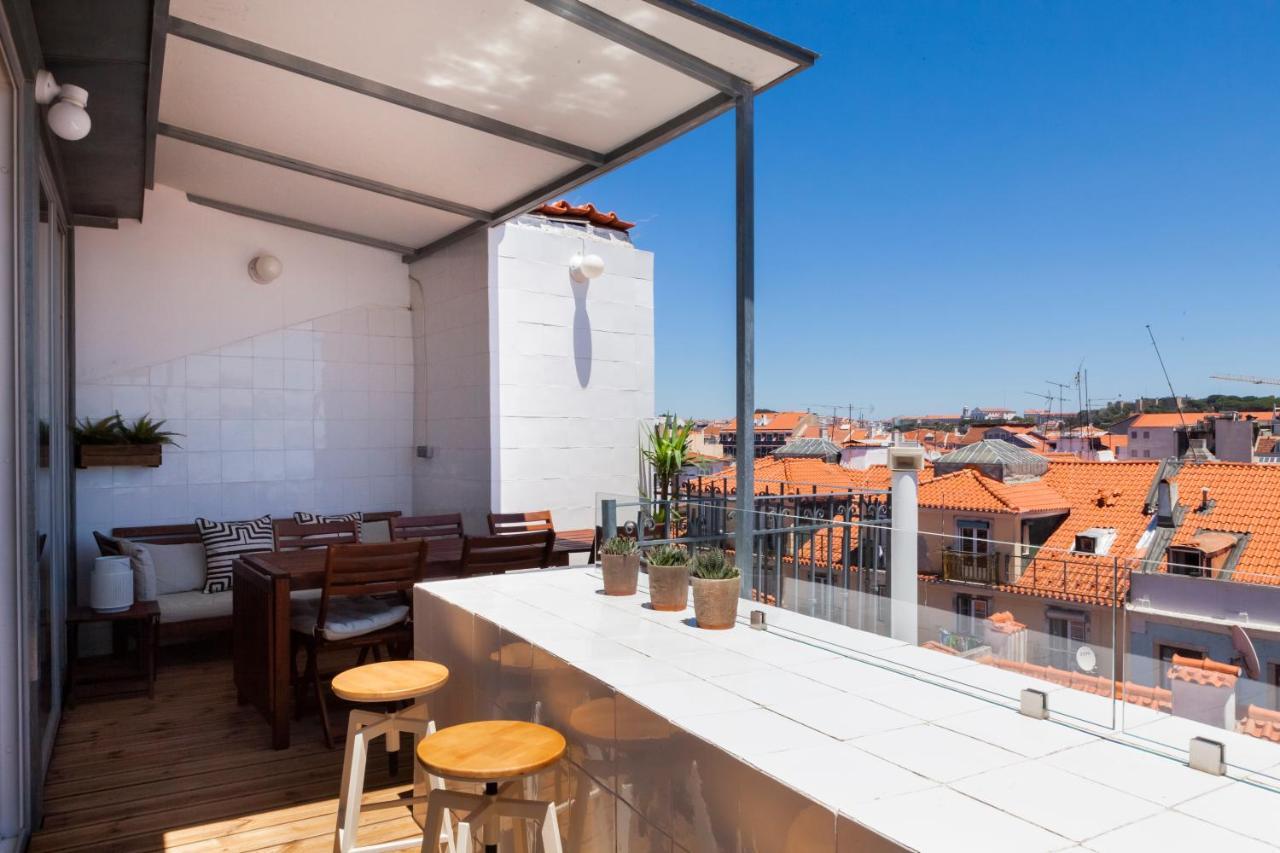 Apartment Chiado Rooftop Retreat: 19th Century Charm With River Views Lisbon