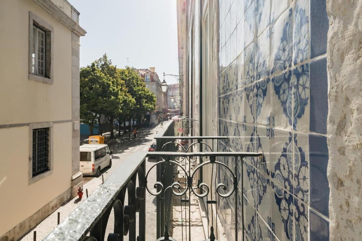 Apartment Charming & Modern Flat Close To Time Out Market