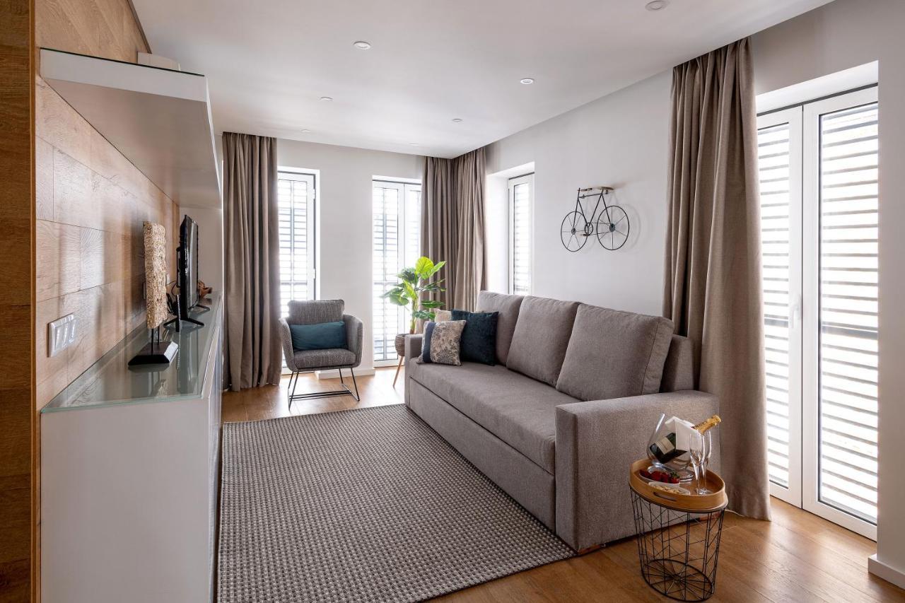 Apartment Alcantara Factory I