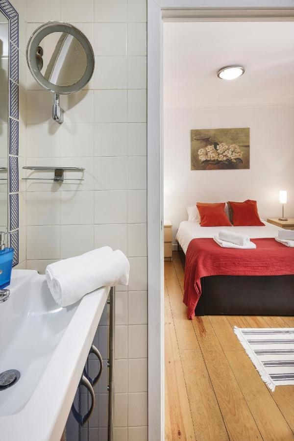 Lovely Bright Duplex - Prime Location Apartment Lisbon