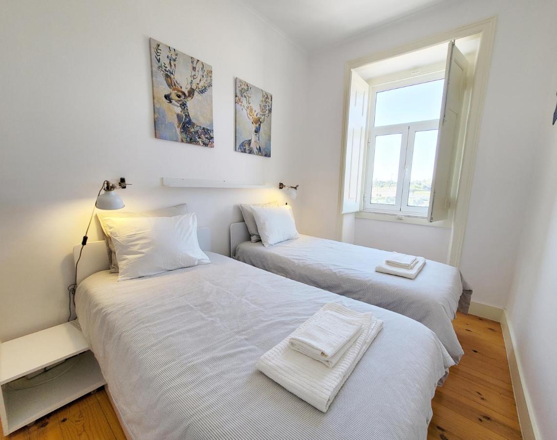 Apartment Prazeres Pool *