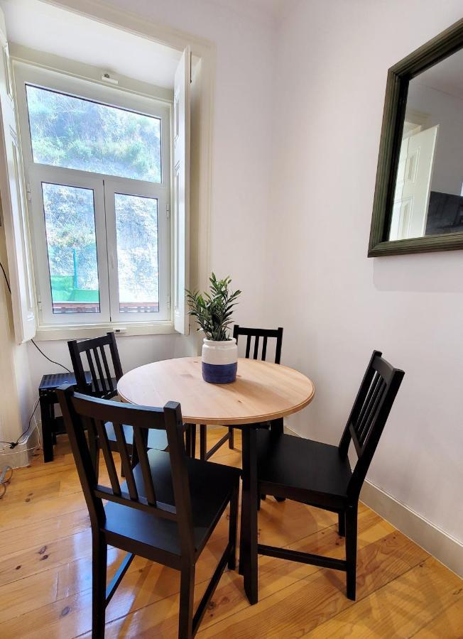 Apartment Prazeres Pool