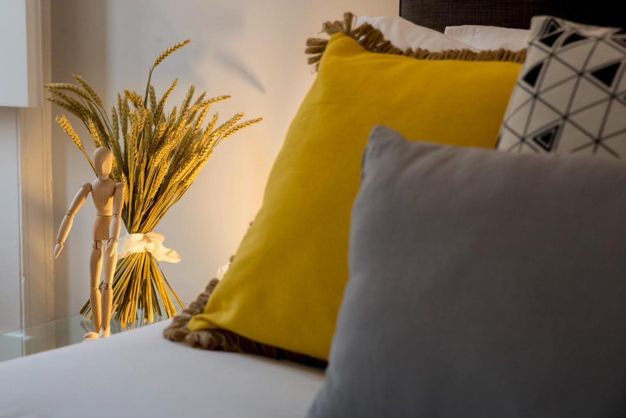 Designer In One Of Lisbon's Trendiest Quarters Apartamento *