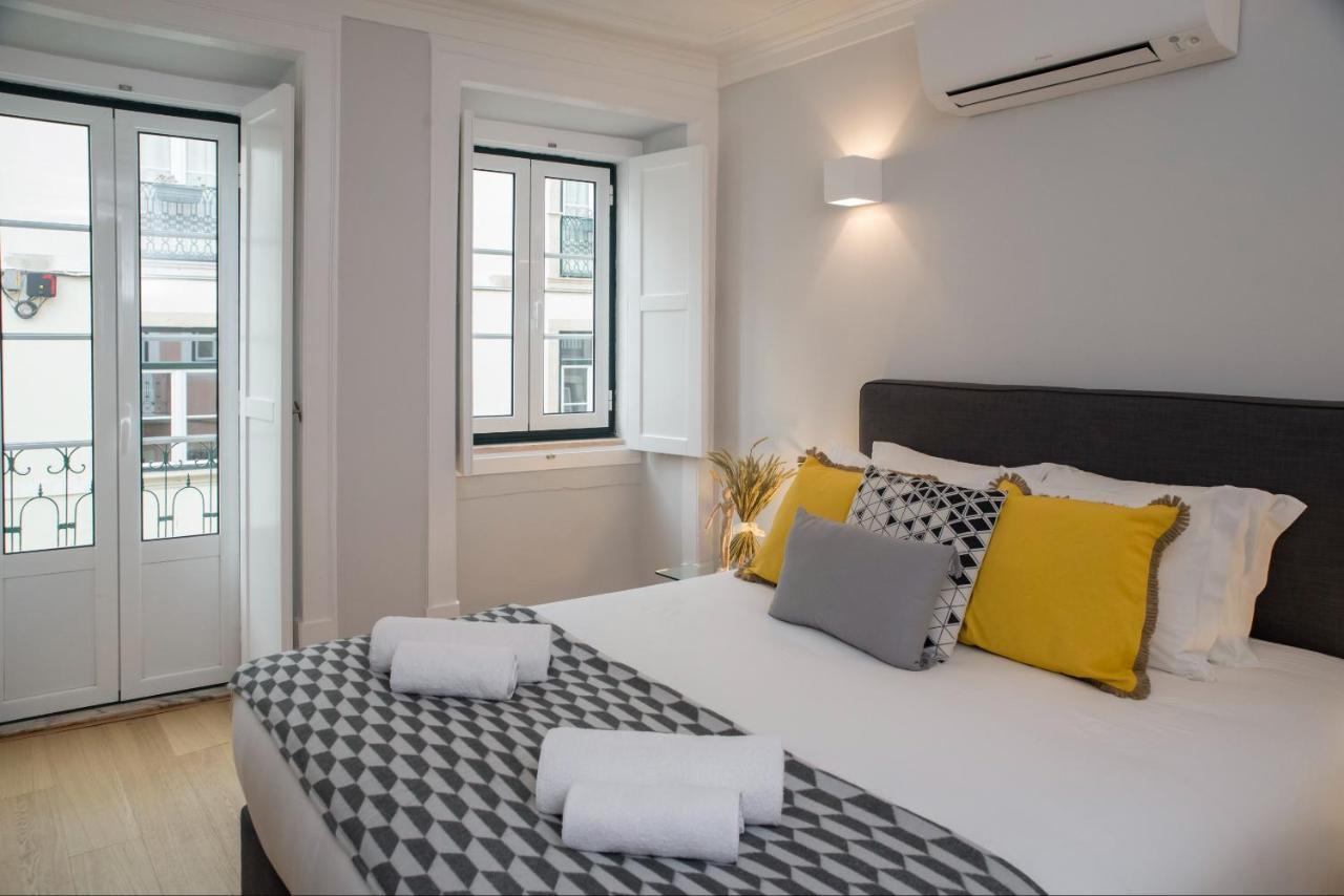 Designer In One Of Lisbon's Trendiest Quarters Apartamento Lisboa