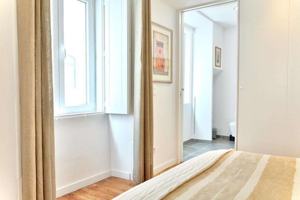 Bright And Spacious Three Bedroom In The Heart Of Apartamento Lisboa