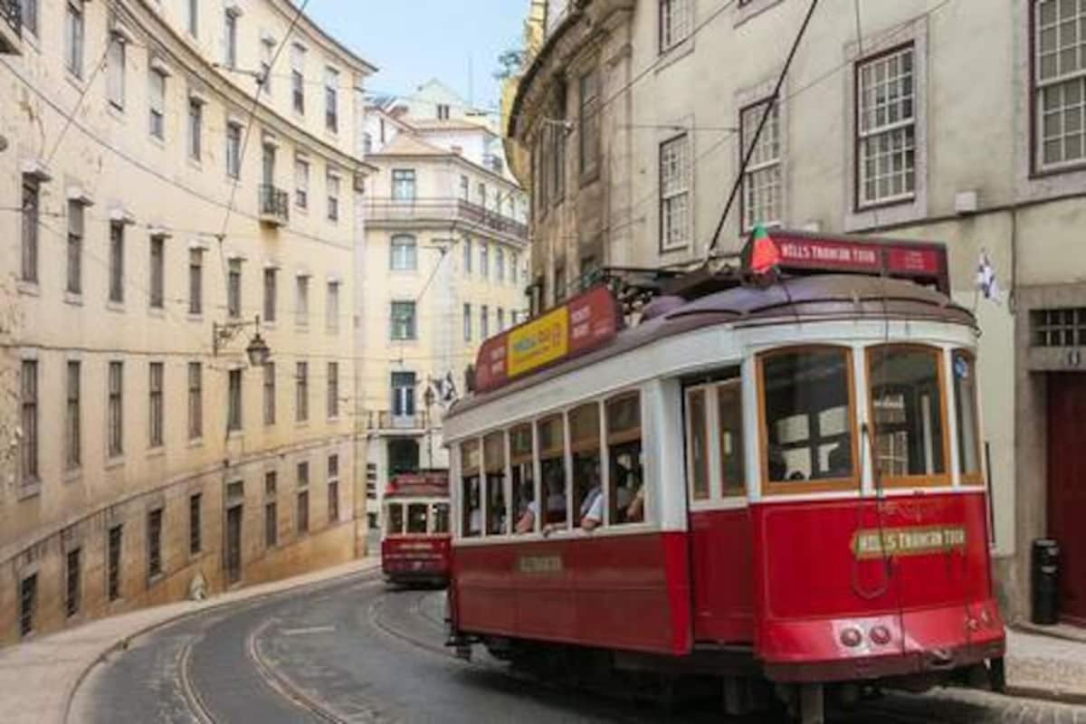 Downtown - Chiado & Me 2 *