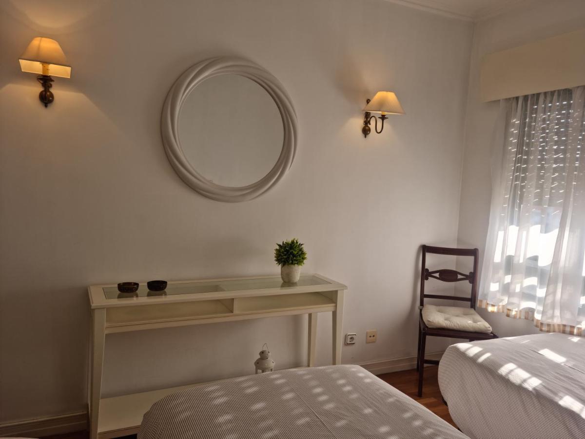 Espacoso Apartamento Junto Ao Metro *