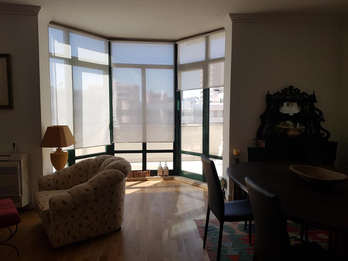 Espacoso Apartamento Junto Ao Metro *