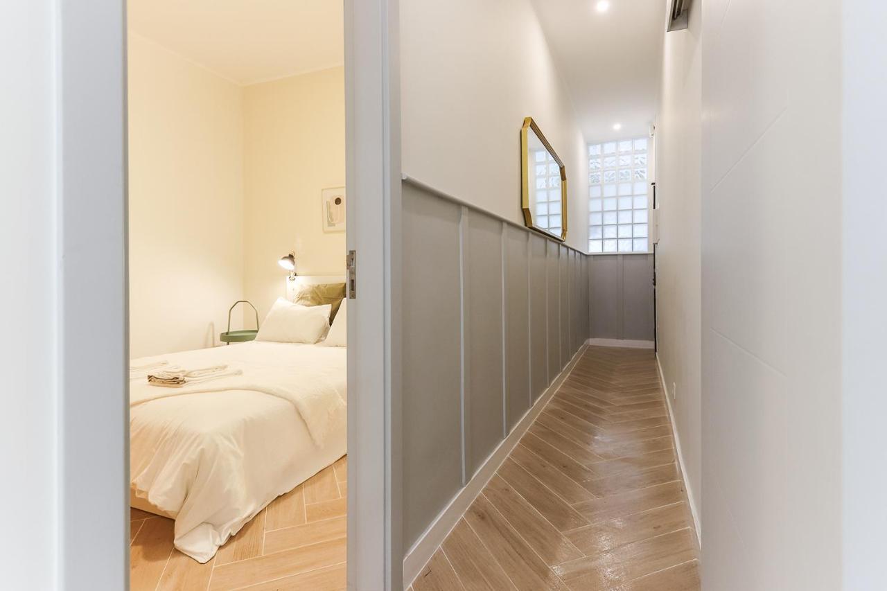 Apartment Portucale ! Design With Terrace