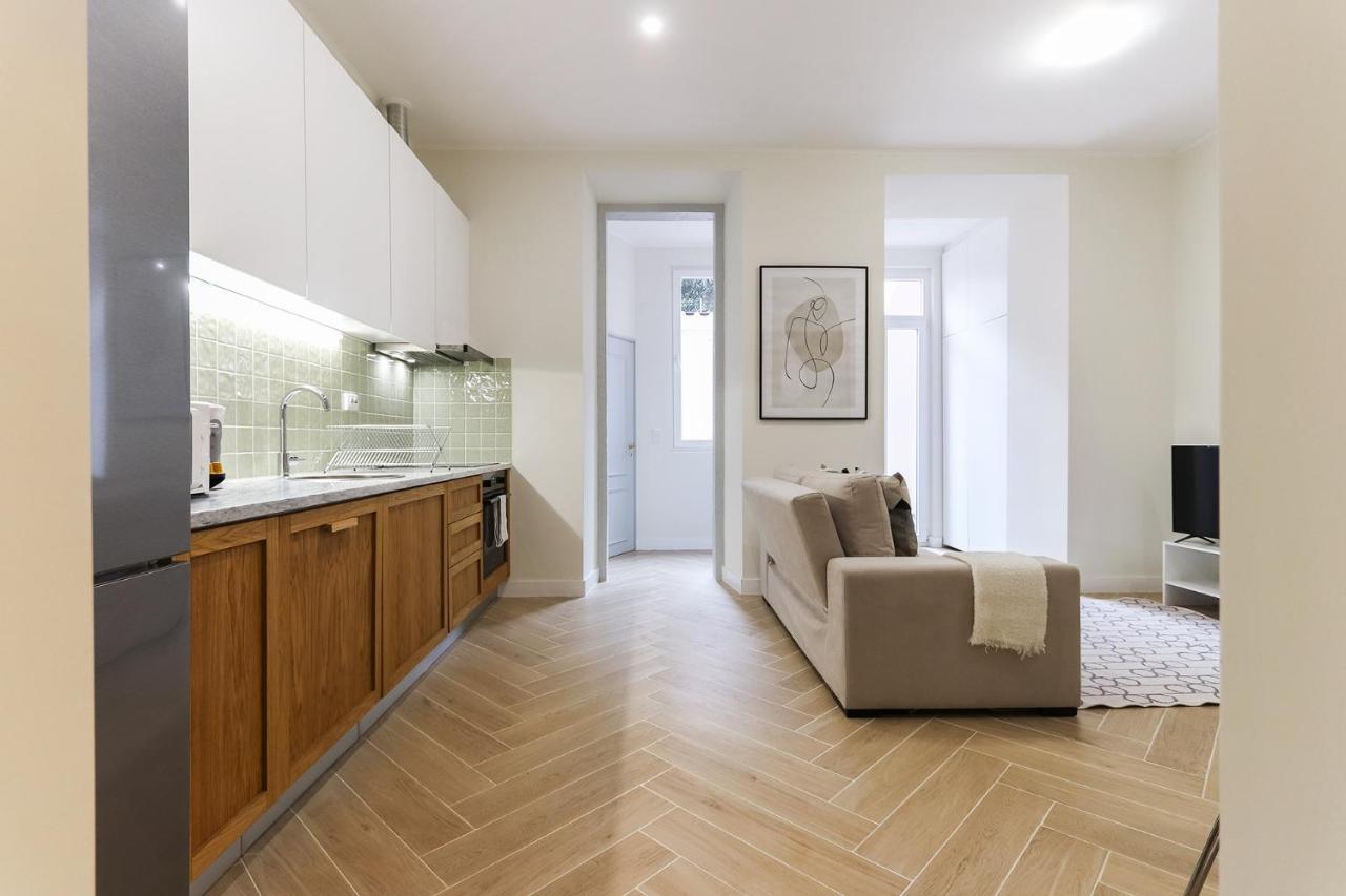 Portucale ! Design With Terrace Apartment Lisbon