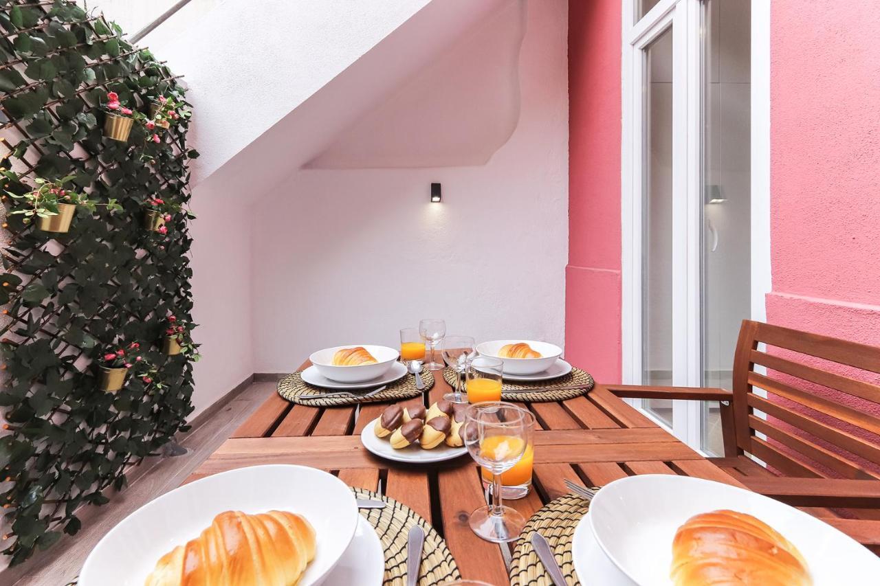 Apartment Portucale ! Design With Terrace
