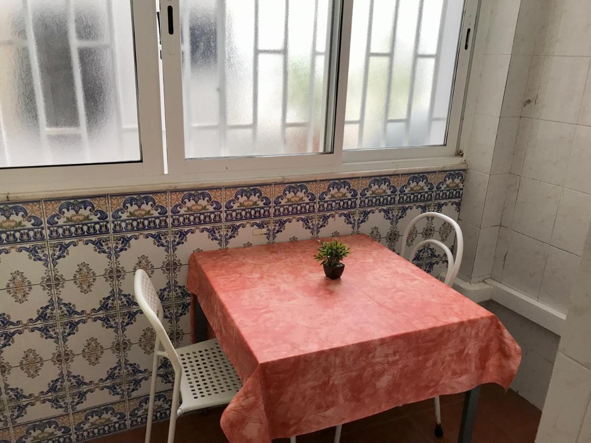 Bedroom Orange Lisbon
