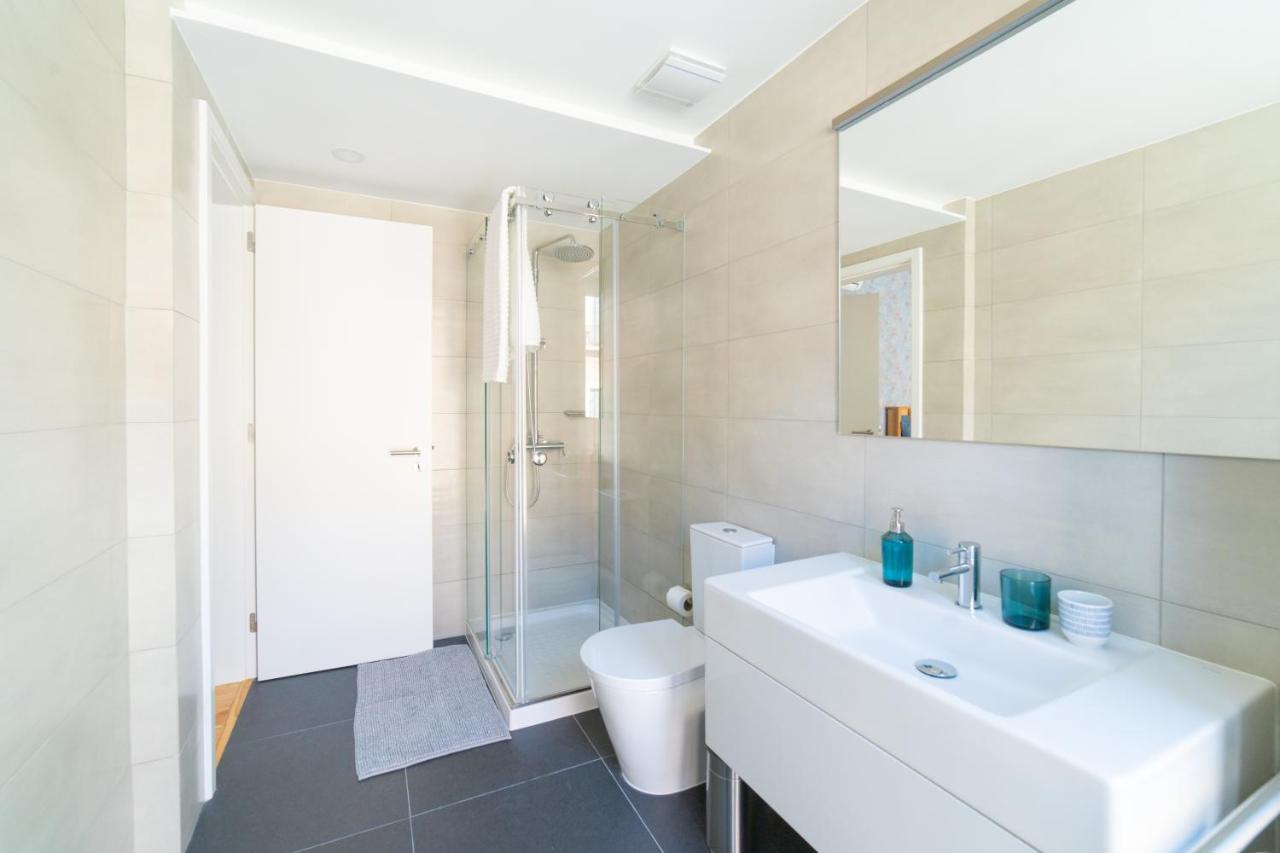 Blue By The River 2 - Elegant Two-bedroom In Santos Apartamento Lisboa