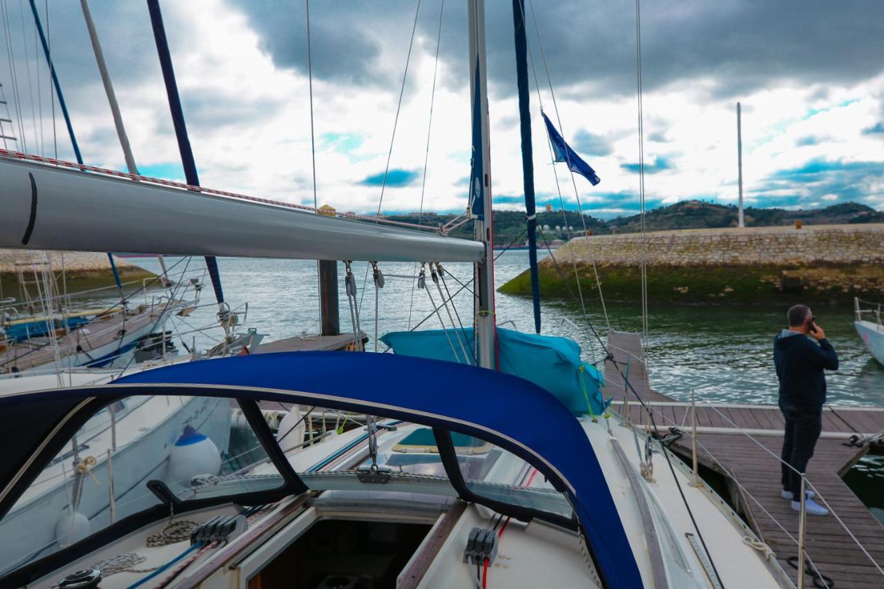 Botel In A Boat - *