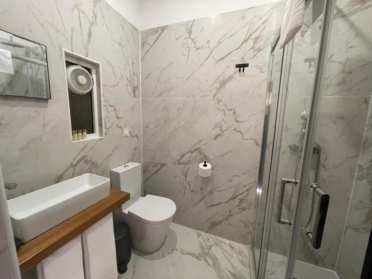 Guest house Saldanha Pool & Garden 3*