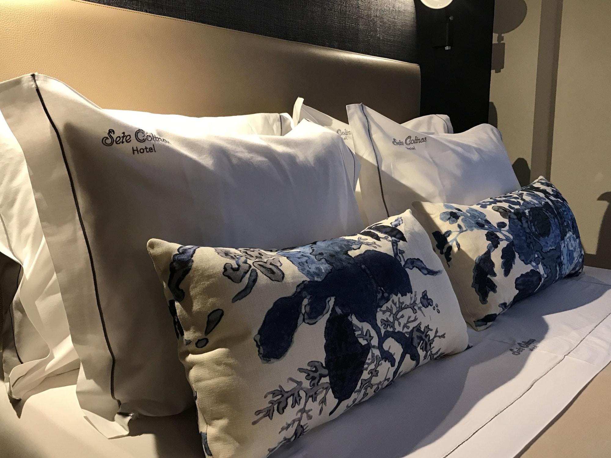 Hotel Sete Colinas Lisbon