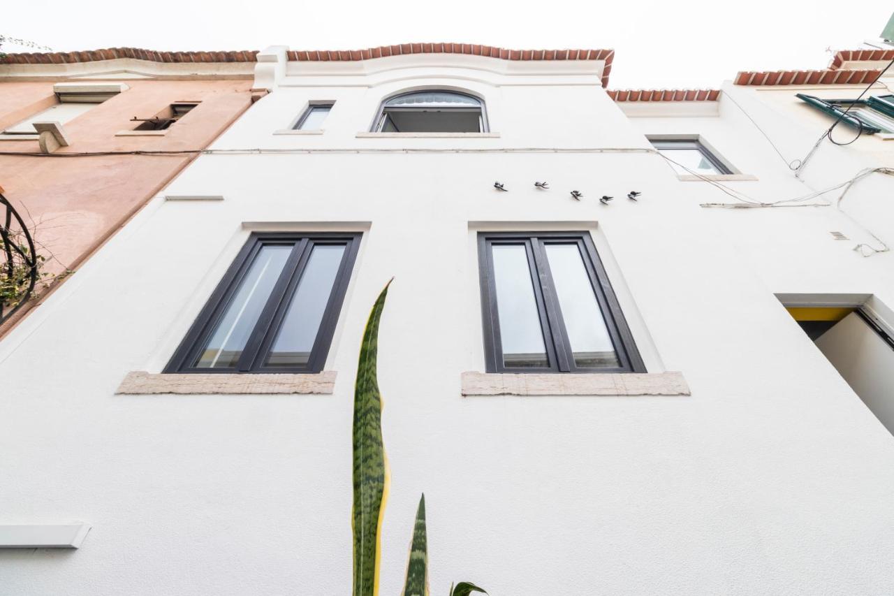 Villa 3 Bedroom In Lisbon