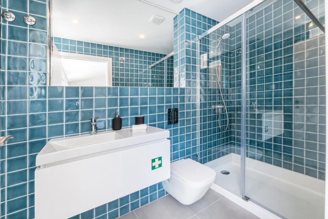 Olala Oriente Suites A * Lisbon