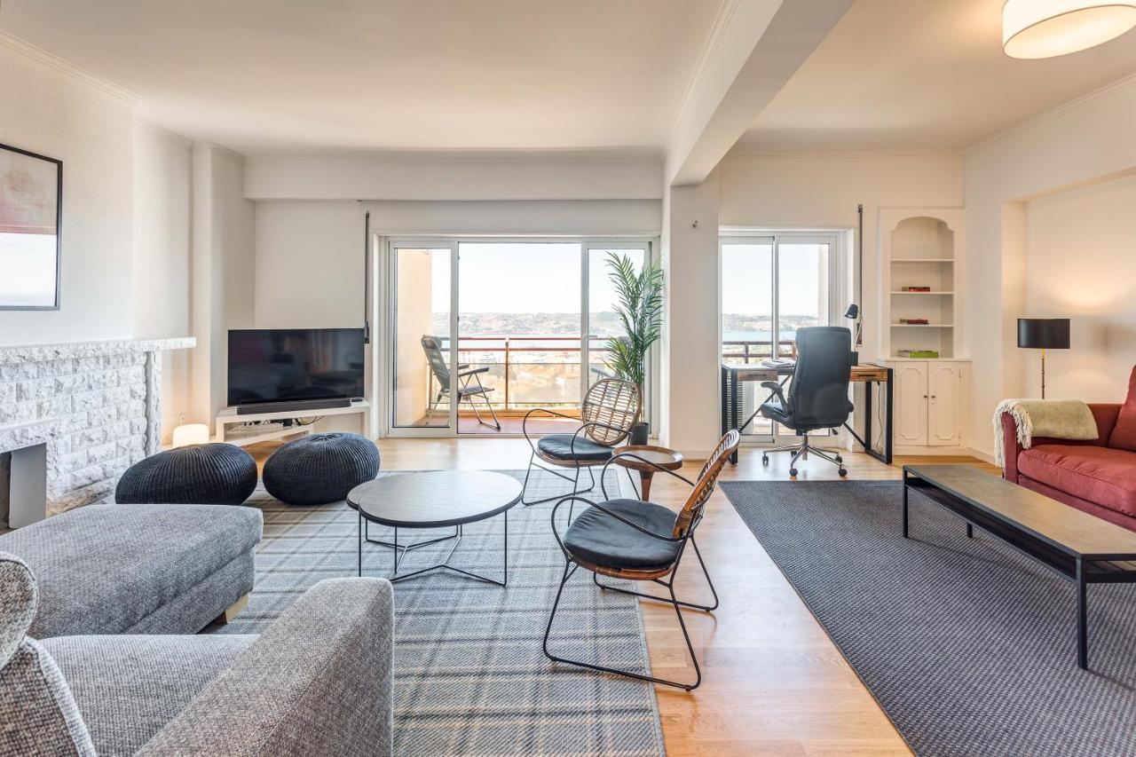 Belvedere Tm Flat With A Magnificent View Lisbon