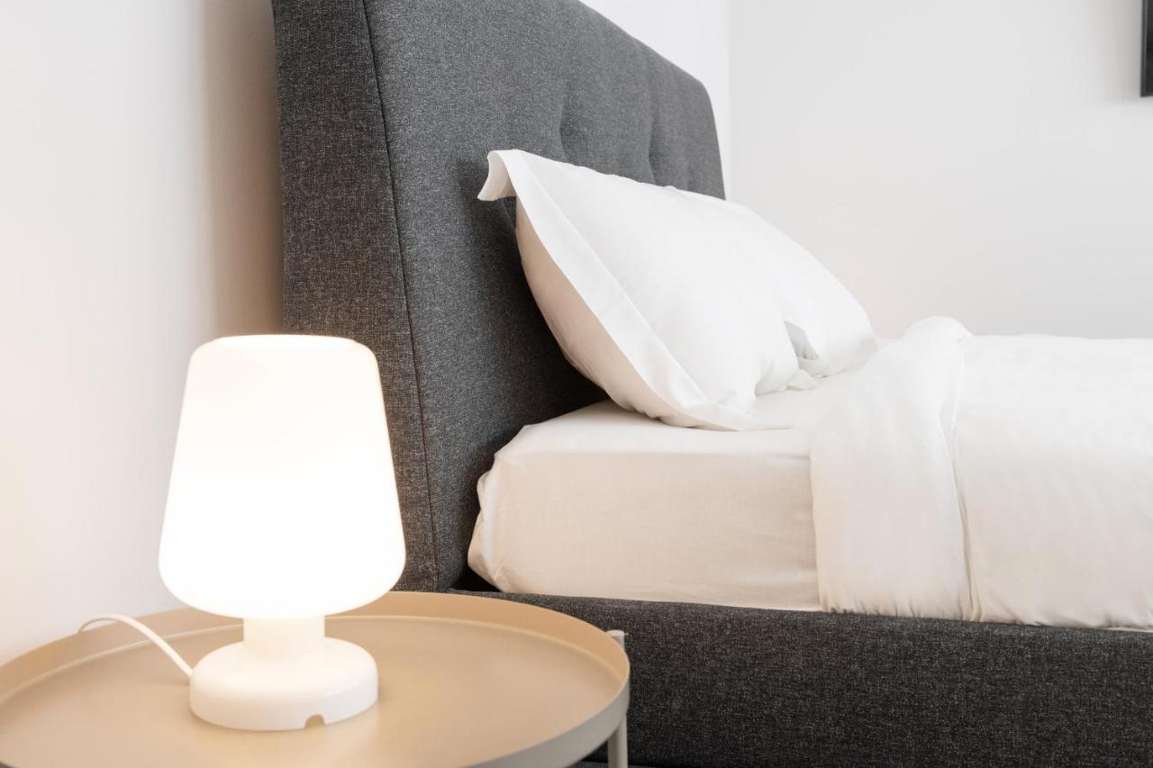 Olala Oriente Suites A Guest house