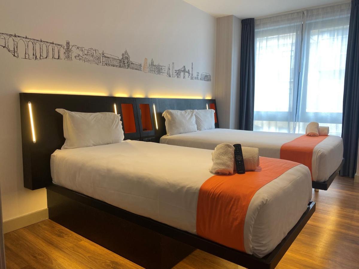 Easyhotel Hotel