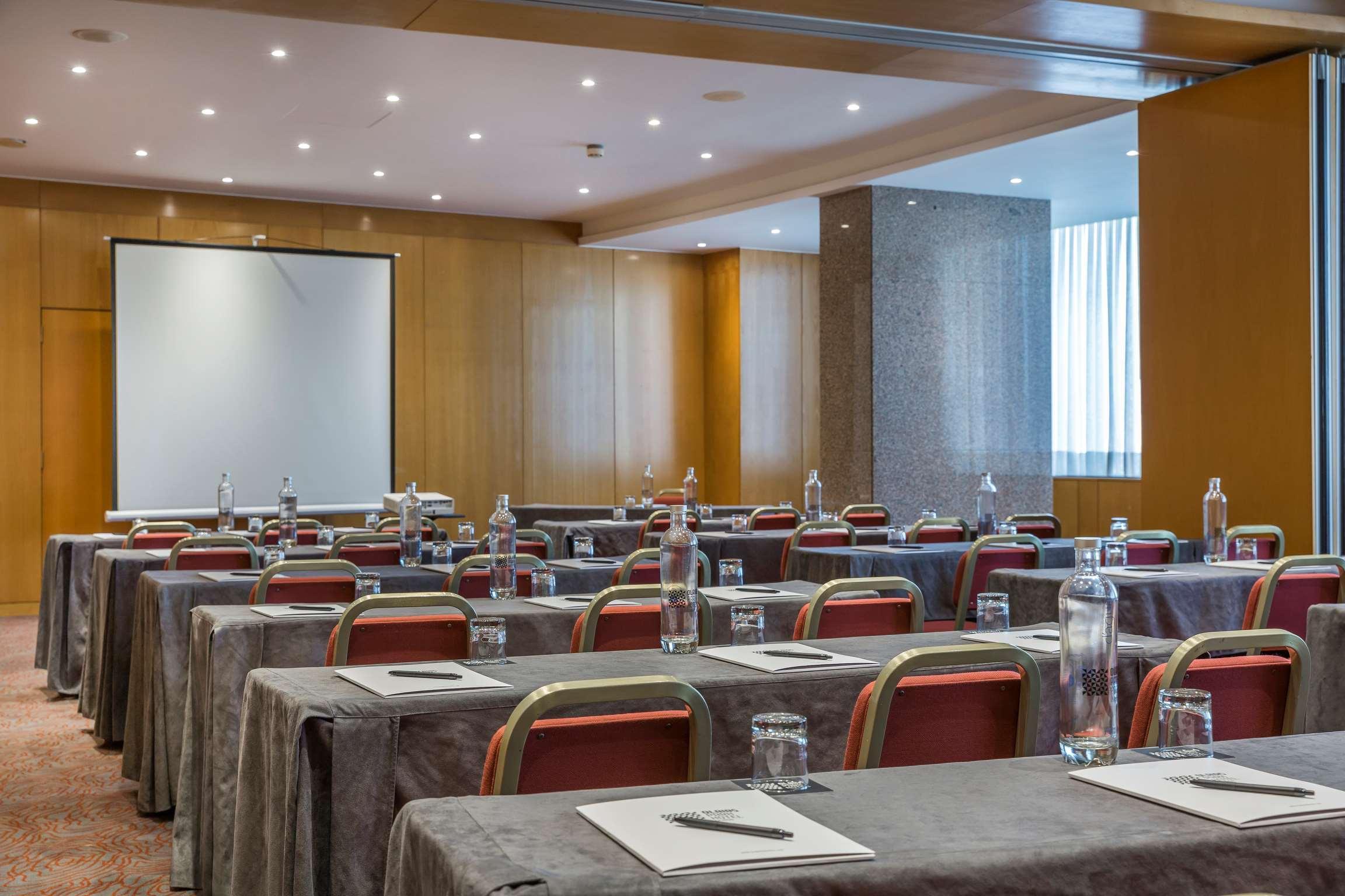 Hotel Ramada By Wyndham Lisboa