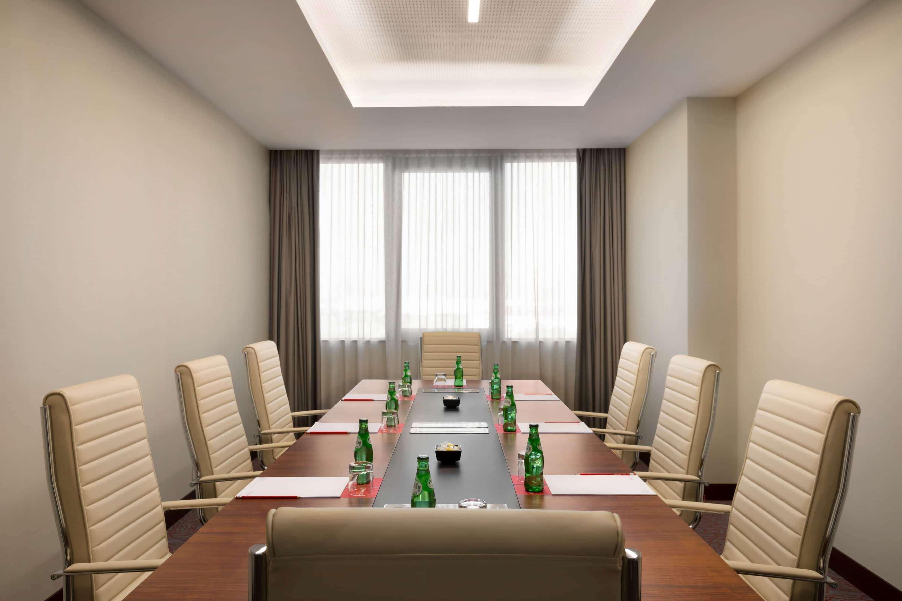 Hotel Ramada By Wyndham Lisboa