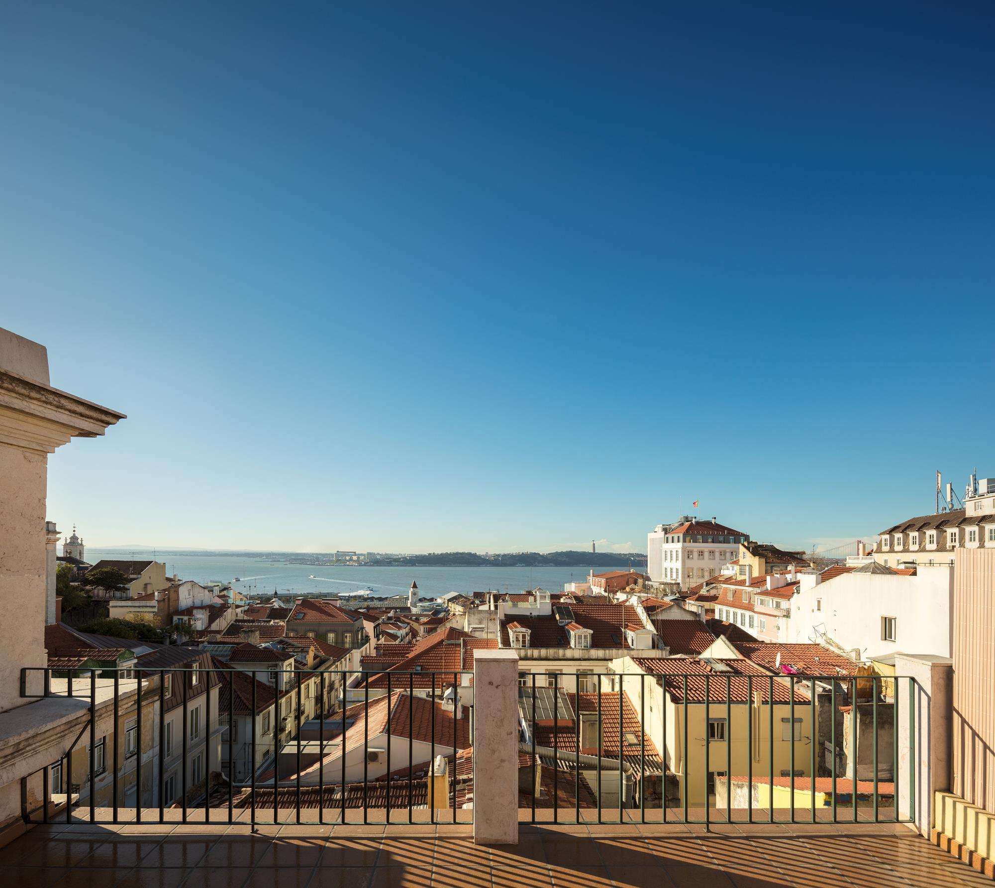 Palacio Camoes - Serviced