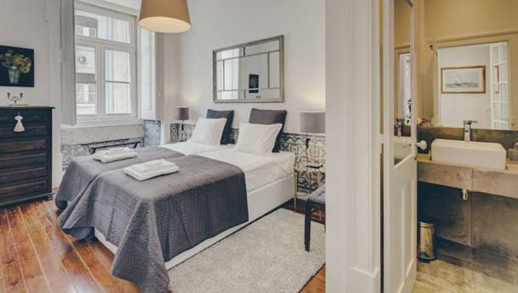 Madalena Center Apartment Lisbon