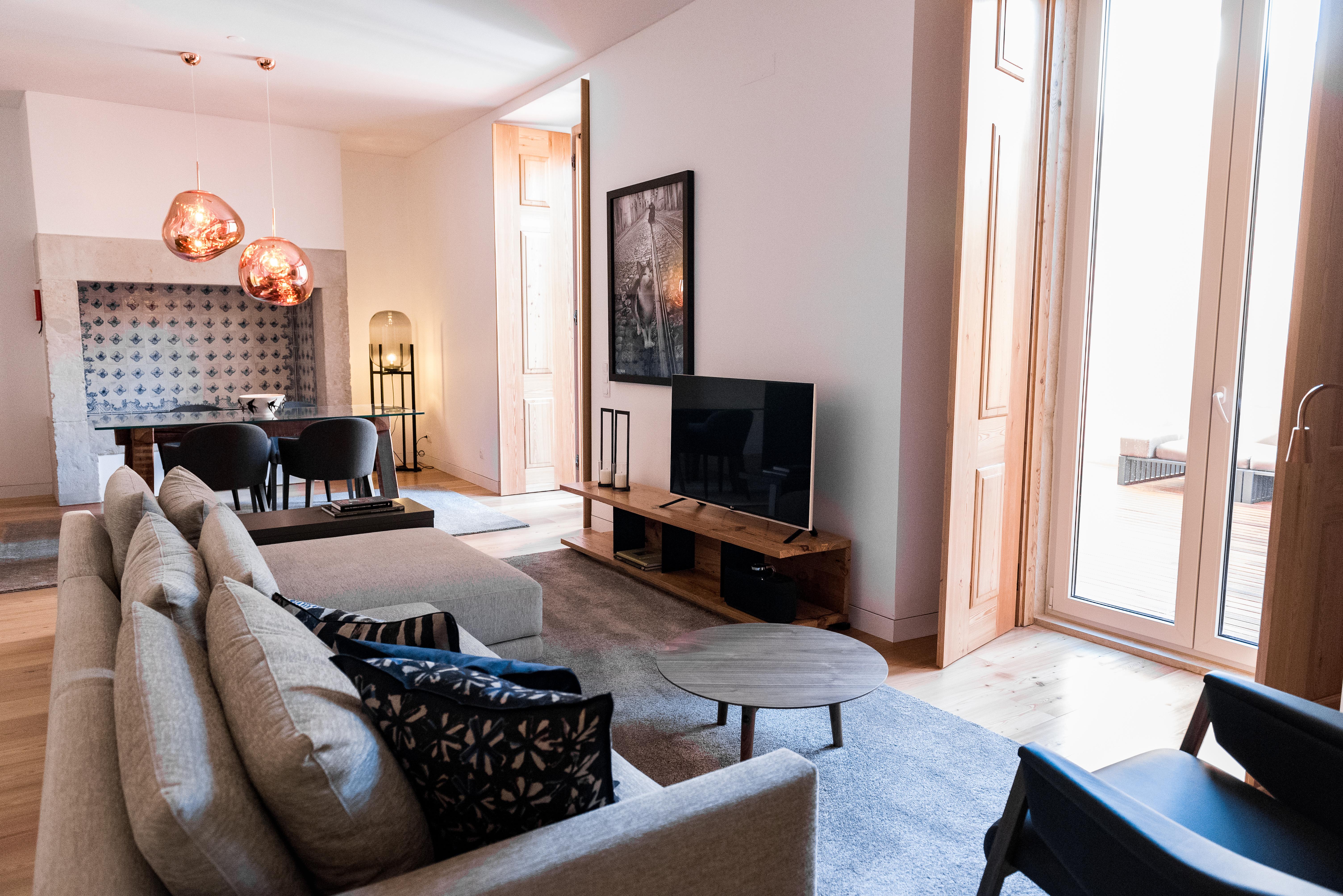Flora Chiado Apartment Lisbon