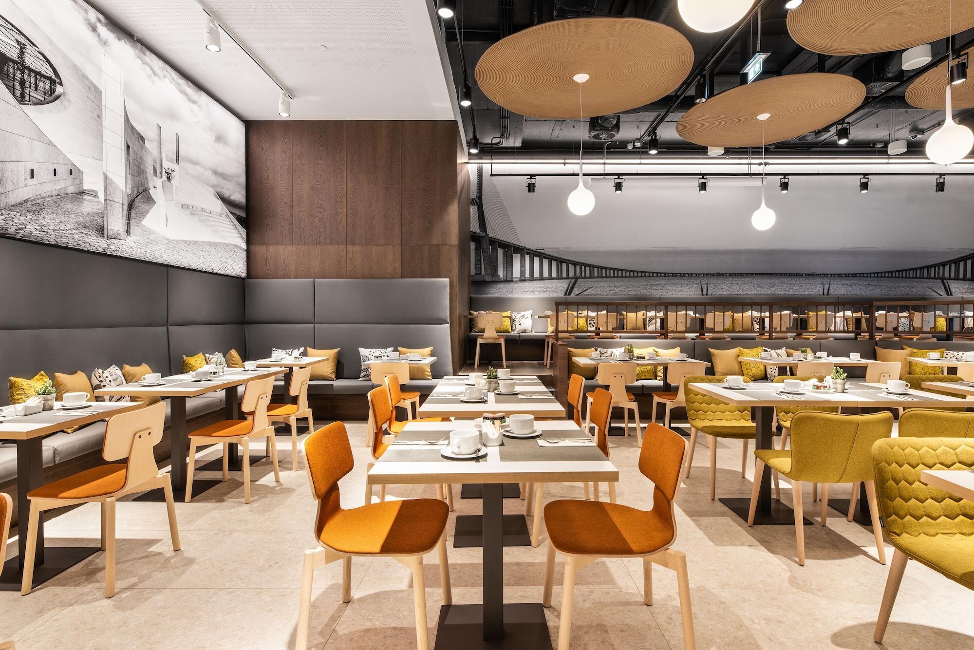 Ikonik Hotel