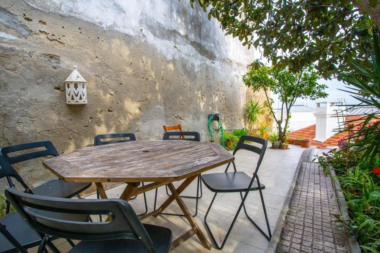 The Bleu Flat Apartment
